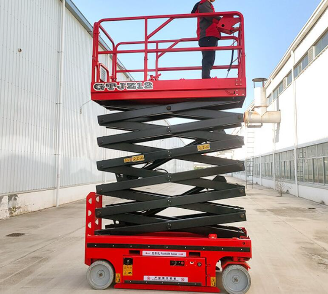 南宁自行走移动式升降机