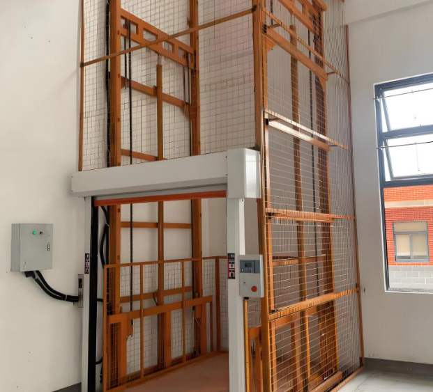 南宁升降货梯是特种设备码